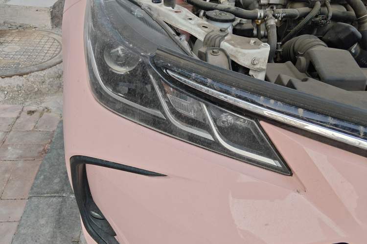 Used Toyota Corolla 2021 Dual-Motor 1.8L E-CVT Elite Edition Right Front Headlight