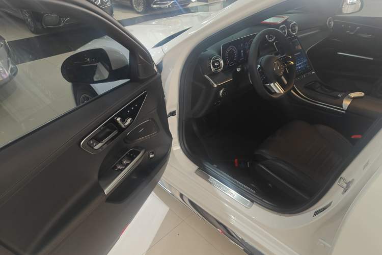 Used Mercedes-Benz C-Class 2024 Restyled C 260 L Sport Edition
