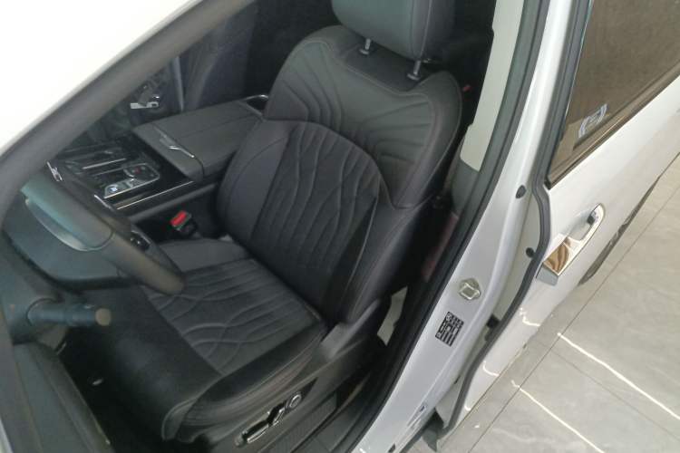 Used GAC Trumpchi M8 2024 Master Series 400T Ultimate Edition Left Front Seat