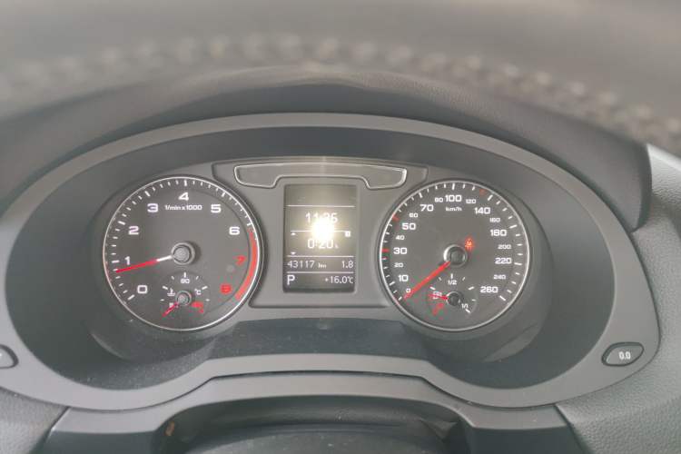 Used Audi Q3 2018 30 TFSI Fashion Edition Collector's Version Instrument Cluster