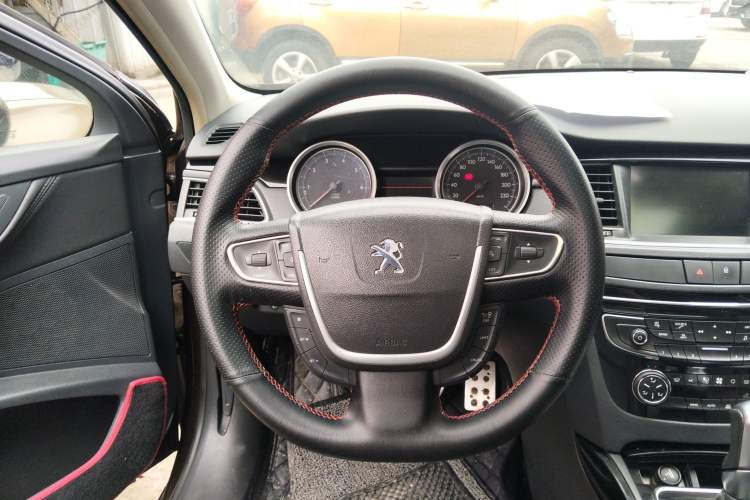 Used Peugeot 508 2015 1.6THP Automatic Prestige Edition Steering Wheel