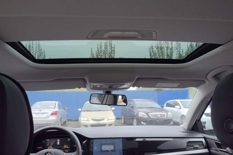 Used Volkswagen Lavida 2022 1.5L Automatic Vision Edition Headliner