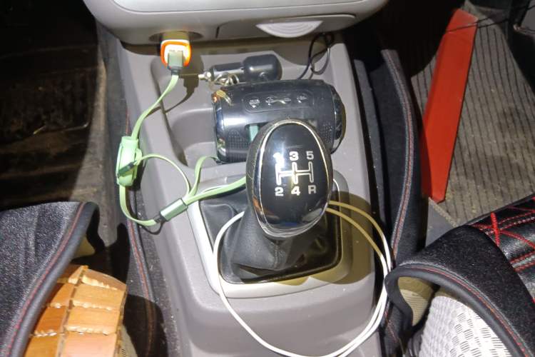 Used BAIC Weiwang M20 2014 1.5L Standard Version BJ415B
