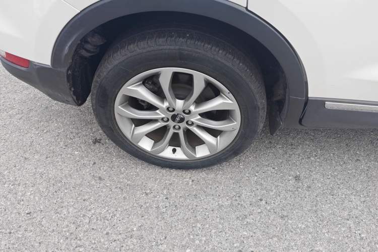 Used Lincoln MKC 2014 2.0T Two-Wheel-Drive Luxury Edition