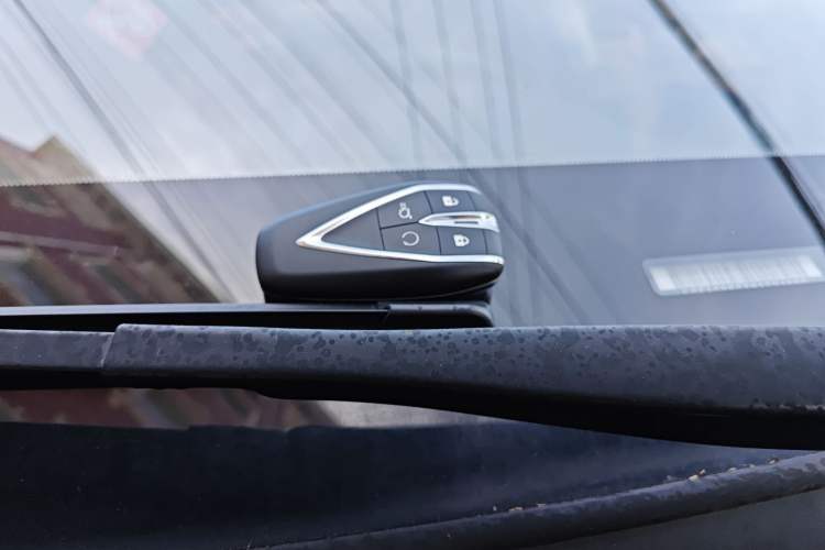 Used CHANGAN OSHAN X5 2021 1.5T DCT Flagship Edition Interior 1