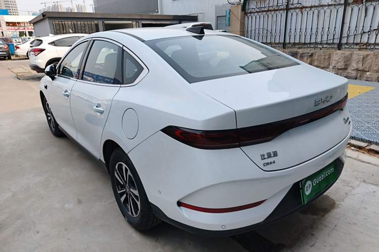 Used BYD Qin PLUS 2025 DM-i Smart Drive 120KM Superior Model

