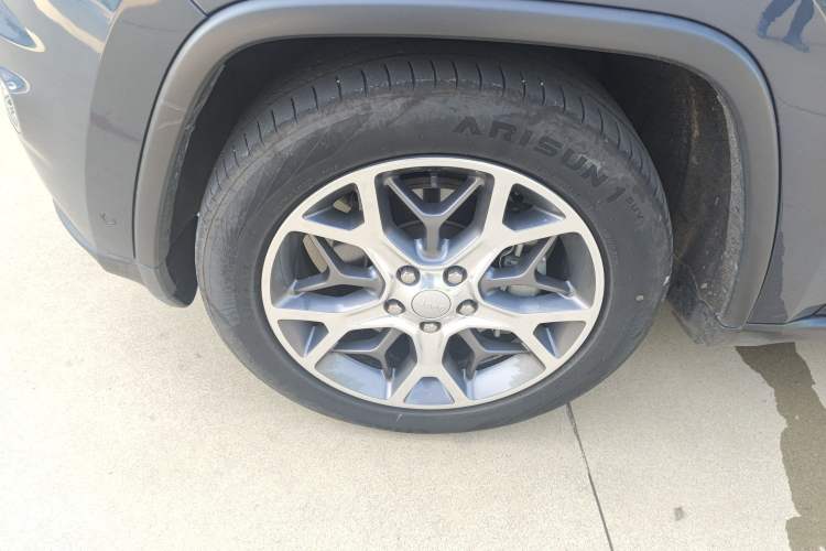 Used Jeep Grand Cherokee 2020 3.0L Elite Navigation Edition
