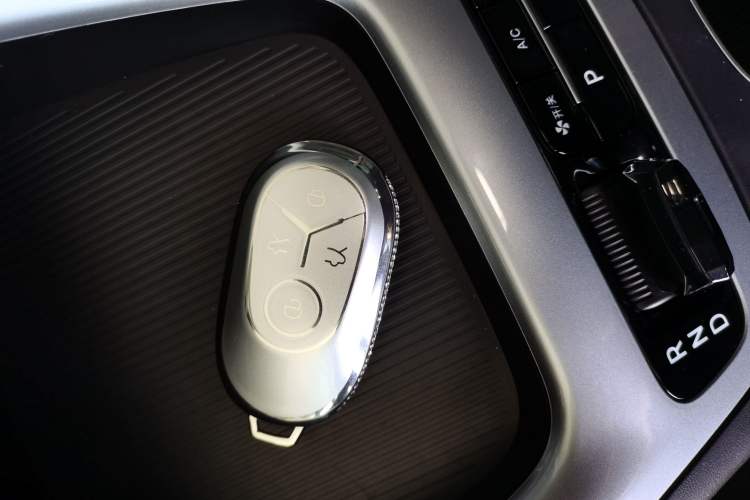 Used Geely Galaxy Geome 2026 Model 310km Youth Edition
