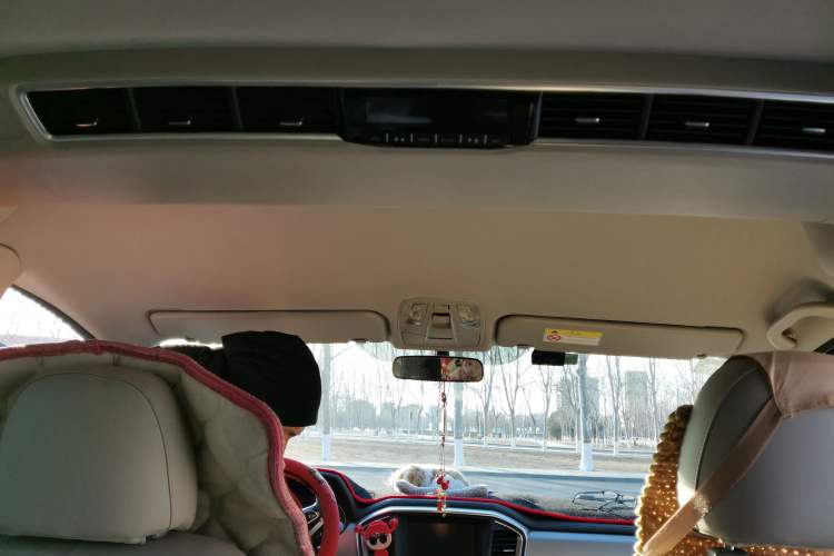 Used JAC Refine M4 2019 Joyful Series 2.0L Manual Business Model China VI