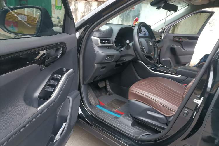 Used Toyota Highlander 2024 2.5L Smart Electric Hybrid Dual-Motor Two-Wheel-Drive Elite Edition 5 Seats Driver Seat