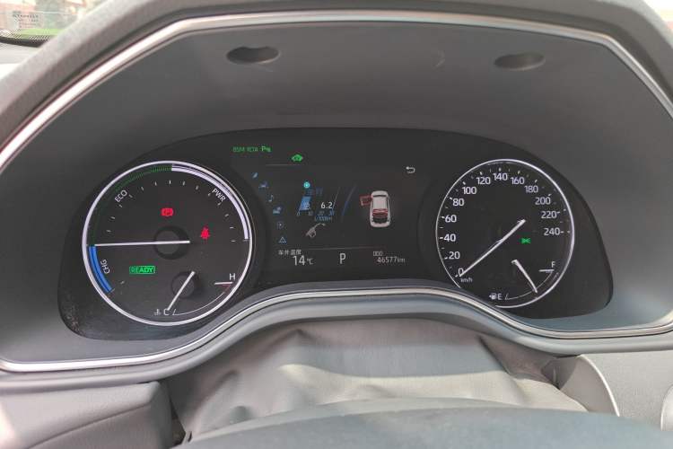 Used Toyota Avalon 2019 Dual-Engine 2.5L XLE Prestige Version China VI Standard