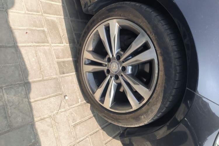 Used Mercedes-Benz E-Class 2015 Restyled E 260 L Sport Edition