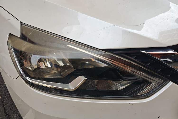 Used Nissan Sylphy 2016 1.6 XL CVT Luxury Edition Right Front Headlight