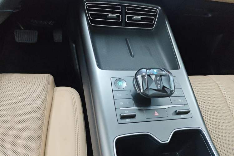 Used BYD Song Pro New Energy 2025 Second-Generation DM-i 75KM Leading Edition