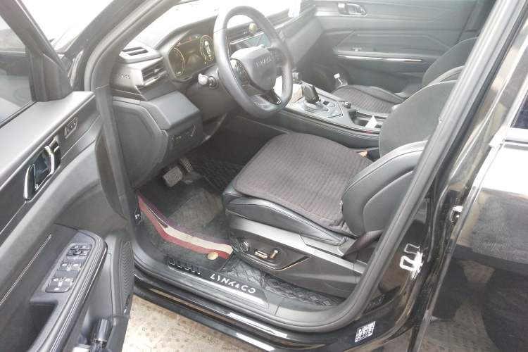 Used Lynk & Co 01 2021 2.0TD Four-Wheel Drive Hype-Halo Driver Seat