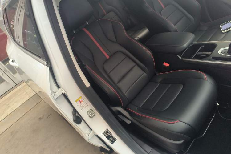 Used Haval H6 2021 National Trend Edition 1.5T Automatic Urban Version Right Front Seat