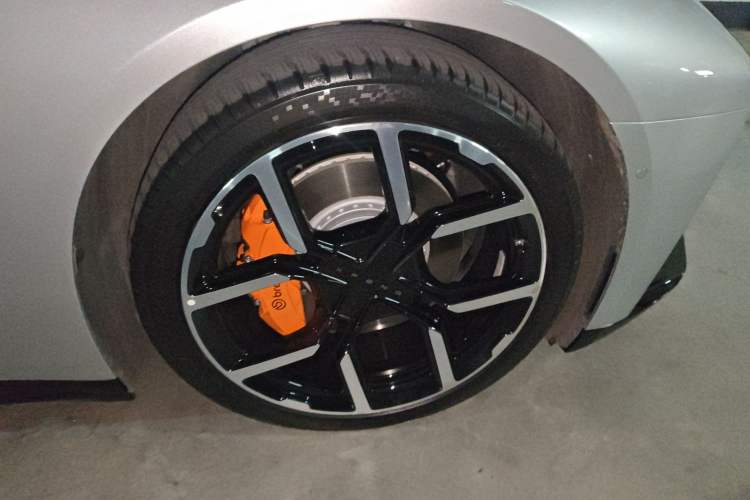 Used XPeng P7 2025 Model—702 Long Range Ultra