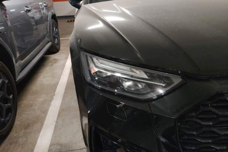 Used Audi Q5L Sportback 2022 40 TFSI Fashion Model Right Front Headlight