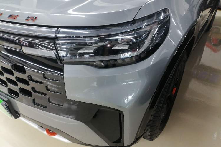 Used Ford Explorer 2024 2.3T EcoBoost Kunlun Peak Edition 7-Seater
