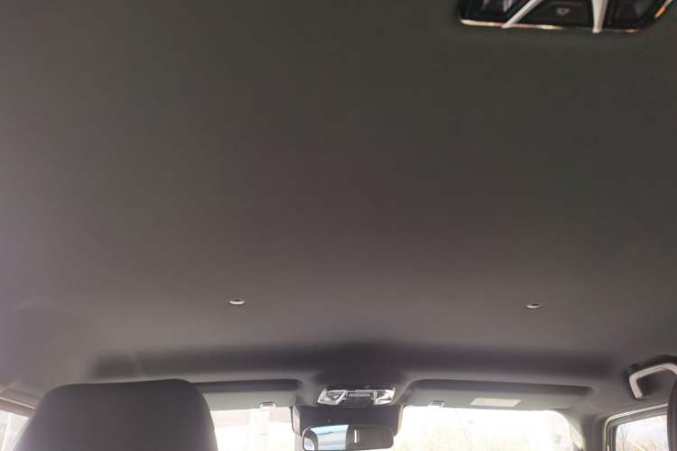 Used 212 T01 2024 2.0T Mechanic
