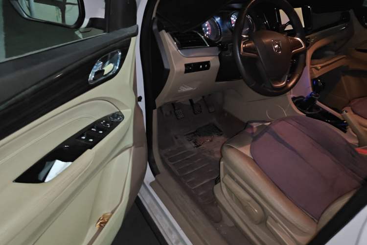 Used Baojun 730 2016 1.5L Manual Comfort Version 7 Seats China V Emission Standard
