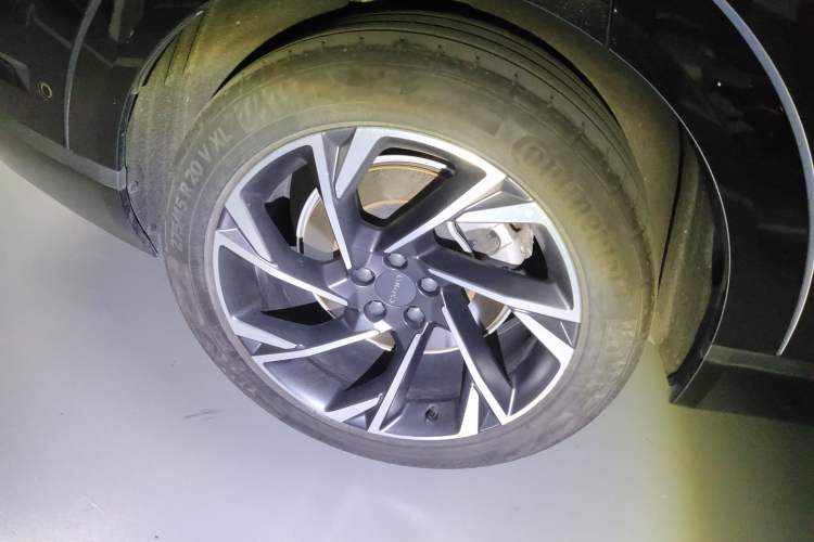 Used Lynk & Co 09 EM-P 2021 2.0T PHEV Halo Six-Seater
