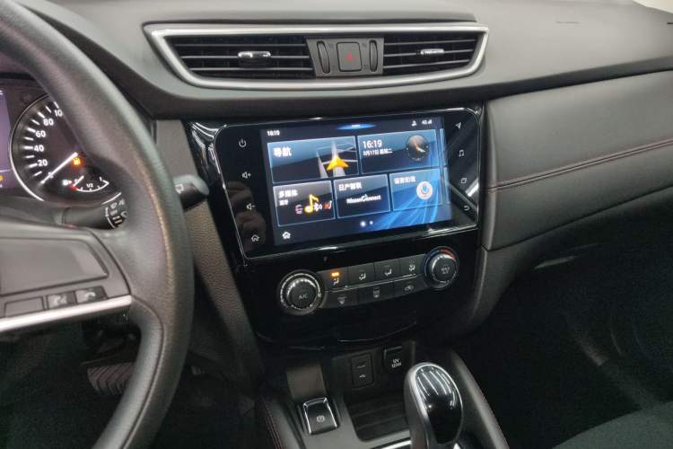 Used Nissan Qashqai 2019 2.0L CVT Smart Enjoyment Version