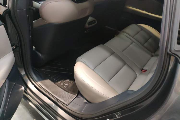 Used Lynk & Co Z10 2025 95 kWh 702 km All-Wheel Drive Intelligent Driving Ultra