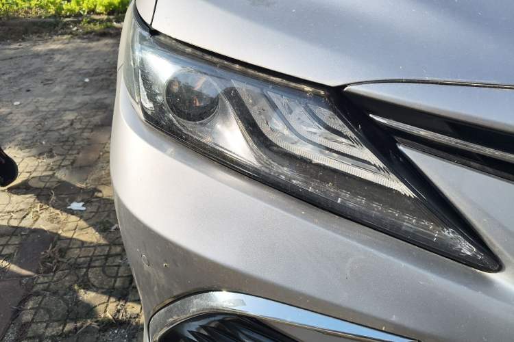 Used Toyota Camry 2023 2.0G Luxury Edition
