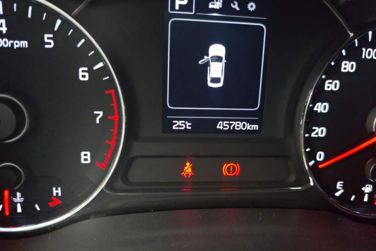 Used Kia K3 2016 1.6L Automatic GLS
