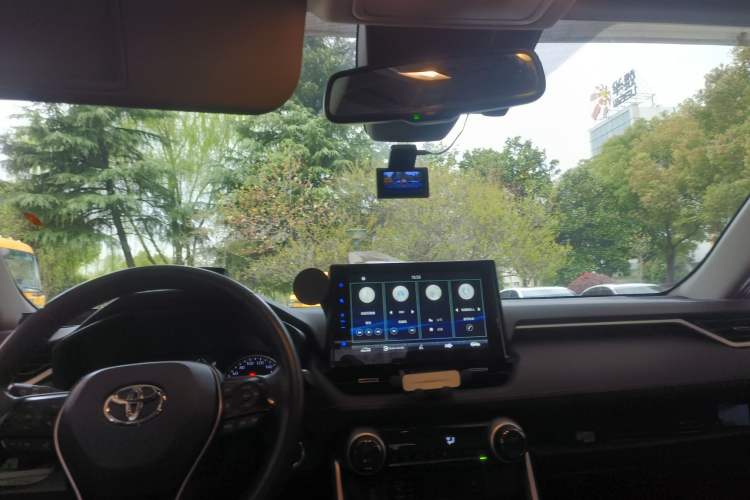 Used Toyota Wildlander 2020 Dual-Engine 2.5L E-CVT Two-Wheel Drive Prestige Edition
