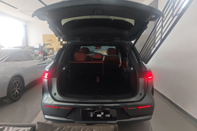 Used BYD Tang L 2025 DM 175KM Drone Player Edition Trunk