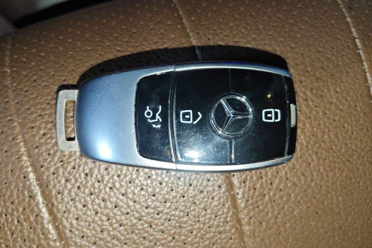 Used Mercedes-Benz E-Class 2021 Facelift E 300 L Stylish Edition