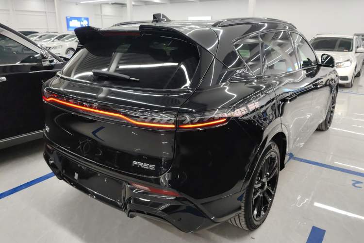 Used VOYAH FREE 2025 318 318 km Rear-Drive Touring Edition