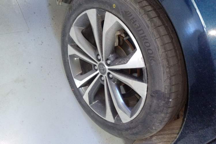 Used Toyota Granvia 2023 2.5L Hybrid Flagship VIP Edition Exterior 5