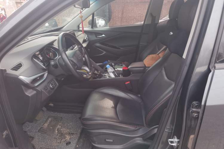 Used Chevrolet Orlando 2019 Redline 530T Automatic Enjoyment Version (5+2 Seating) China VI
