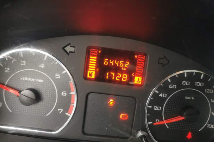 Used Wuling Hongguang V 2019 1.5L Base Window-Sealed Vehicle China VI LAR
