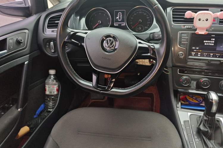 Used Volkswagen Golf 2017 230TSI Automatic Comfort Edition – Celebrating Milestone of One Million Units