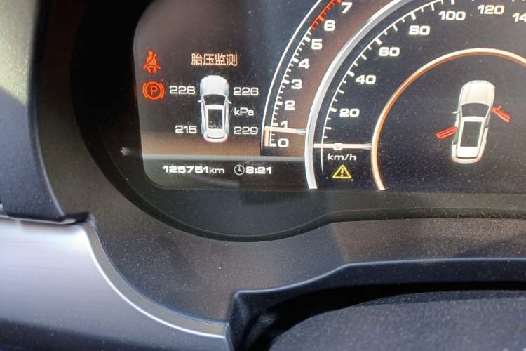 Used Haval H7 2017 Red-Label H7 2.0T Automatic Prestige Model
