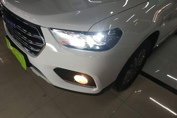 Used Haval H6 2018 Blue Label Sport Edition 1.5T Automatic Two-Wheel Drive Elite Model Left Front Headlight