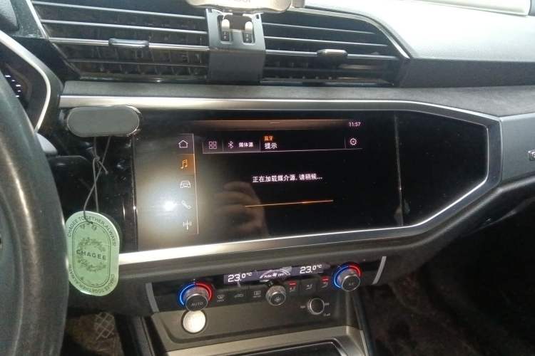 Used Audi Q3 2020 35 TFSI Fashion Dynamic Model