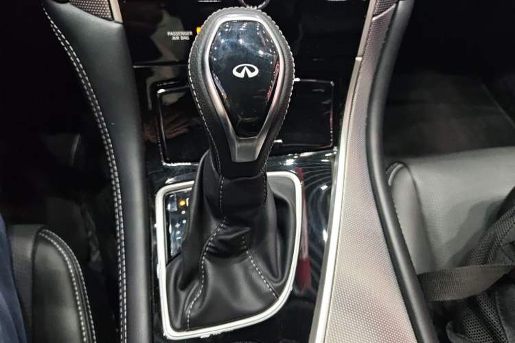 Used Infiniti Q50L 2022 2.0T Enjoyment Edition
