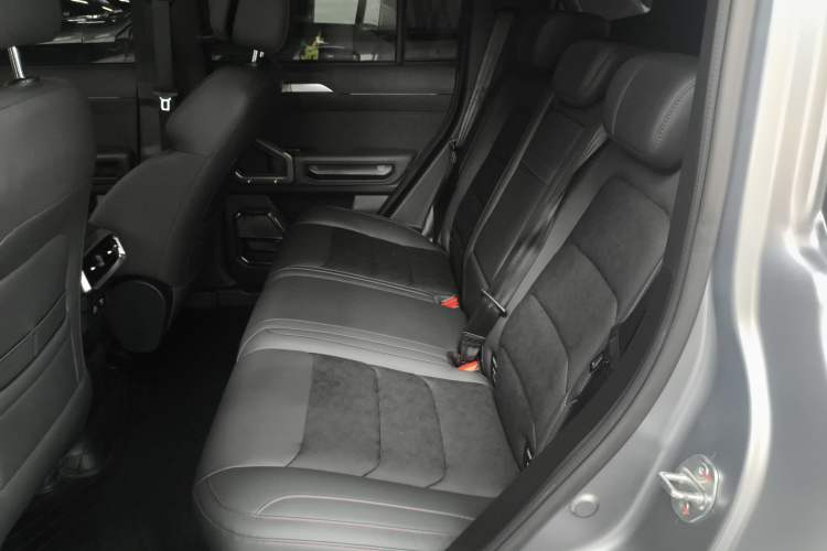 Used JETOUR Traveler 2023 2.0T All-Wheel Drive CrossPRO+