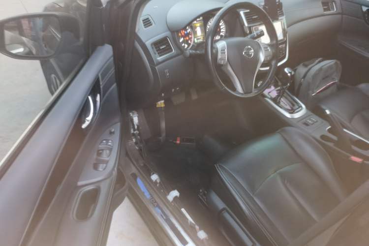 Used Nissan Tiida 2016 1.6L CVT ZhiZun Edition
