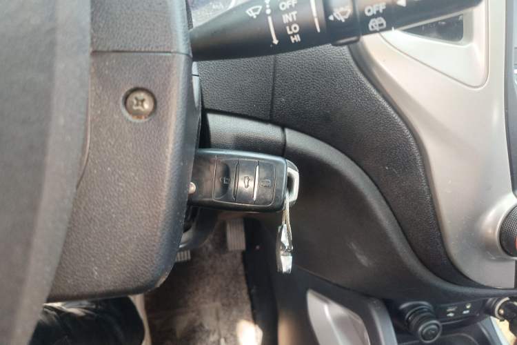 Used Changan CS35 2012 1.6L Manual Luxury Model China IV Standard
