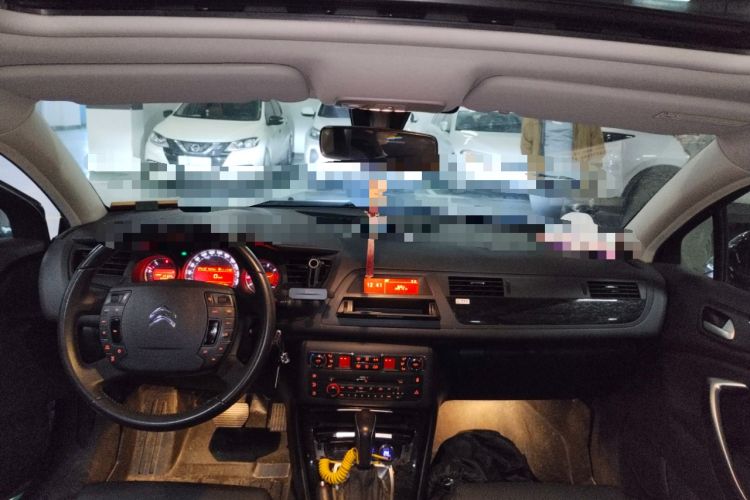 Used Citroen C5 2013 2.0L Automatic Luxury Model Headliner