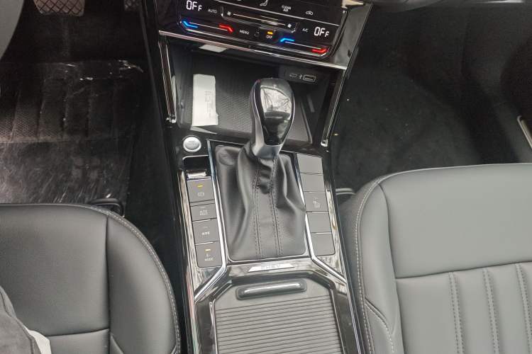 Used Volkswagen Passat New Energy 2025 430 PHEV Hybrid Business Edition