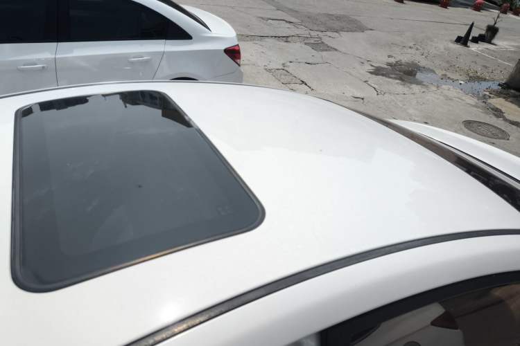 Used Hyundai Elantra (5th Generation / Langdong) 2013 1.6L Automatic Leading Model Roof