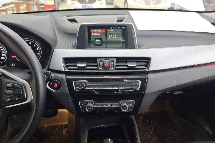 Used BMW X1 2019 sDrive18Li Fashion Model
