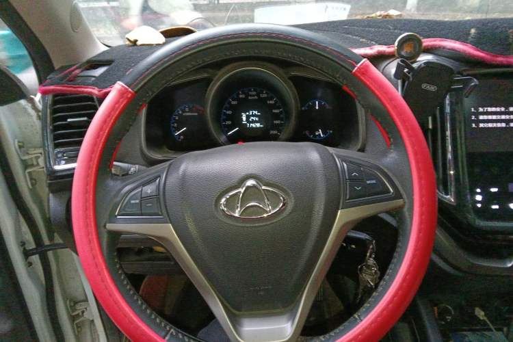 Used CHANGAN OSHAN CX70 2016 1.6L Manual Luxury Model Steering Wheel